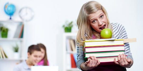 Διατροφικά ''πρέπει'' για τους μαθητές που δίνουν πανελλήνιες εξετάσεις.