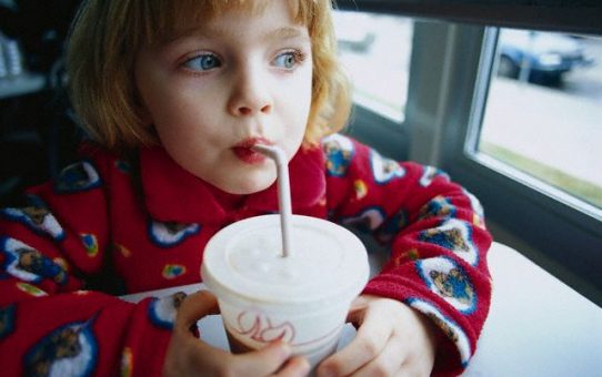 Αναψυκτικά και Παιδιά