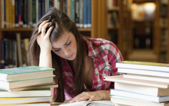 Η ψυχολογία των παιδιών κατά την διάρκεια των πανελληνίων και πως μπορούν να βοηθήσουν οι γονείς.