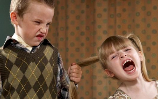 Πώς να μην συμπεριφέρεται άσχημα το παιδί στο σχολείο