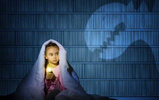 Γιατί τα παιδιά φοβούνται το σκοτάδι;