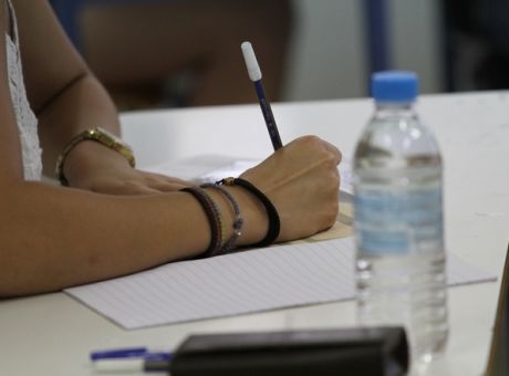 Πανελλήνιες 2019: Τα θέματα σε Αρχαία Ελληνικά και Μαθηματικά